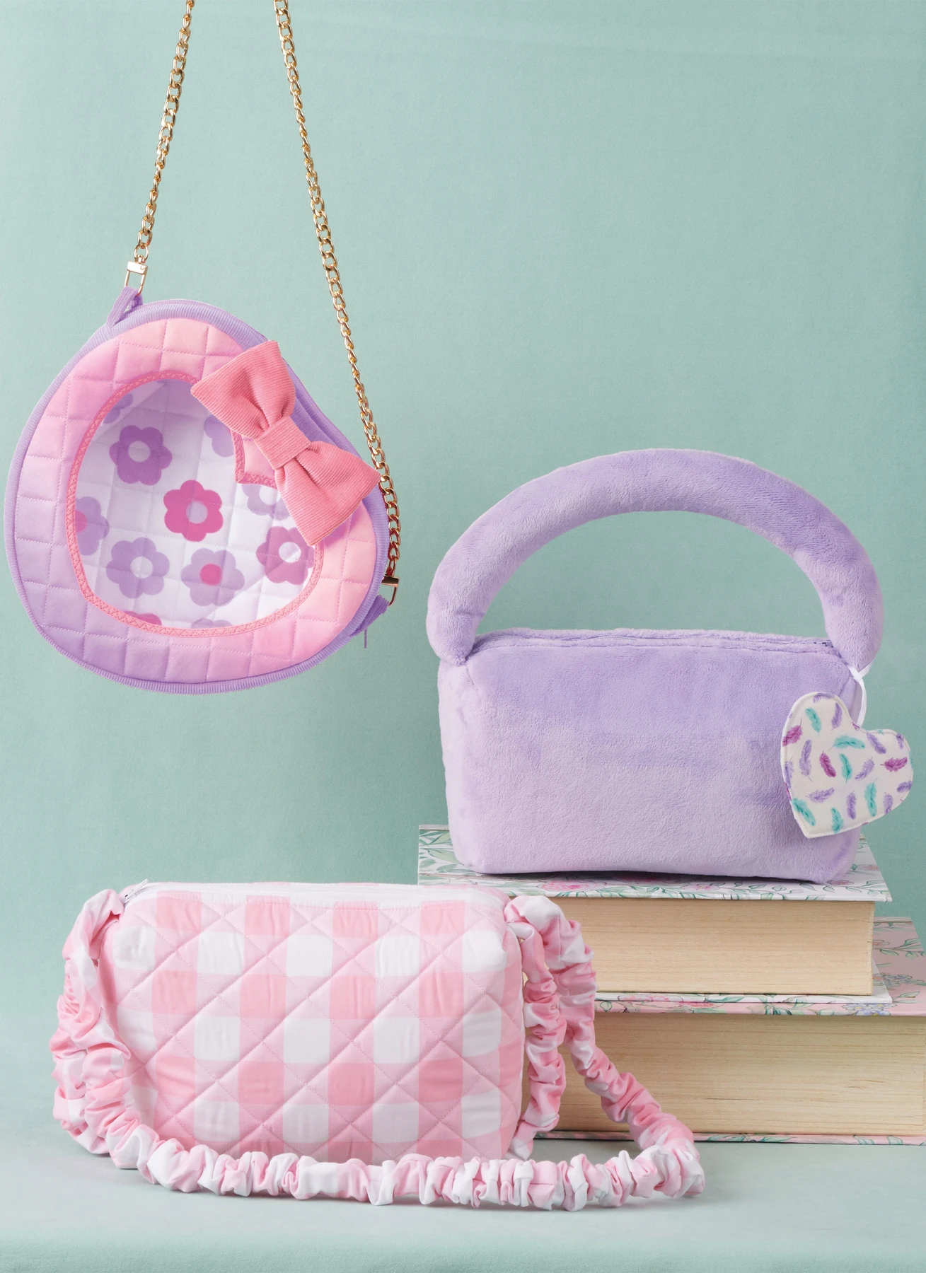 Simplicity Sewing Pattern Bags and Charm by Carla Reiss Design 2 Simplicity Sewing Pattern Bags and Charm by Carla Reiss Design