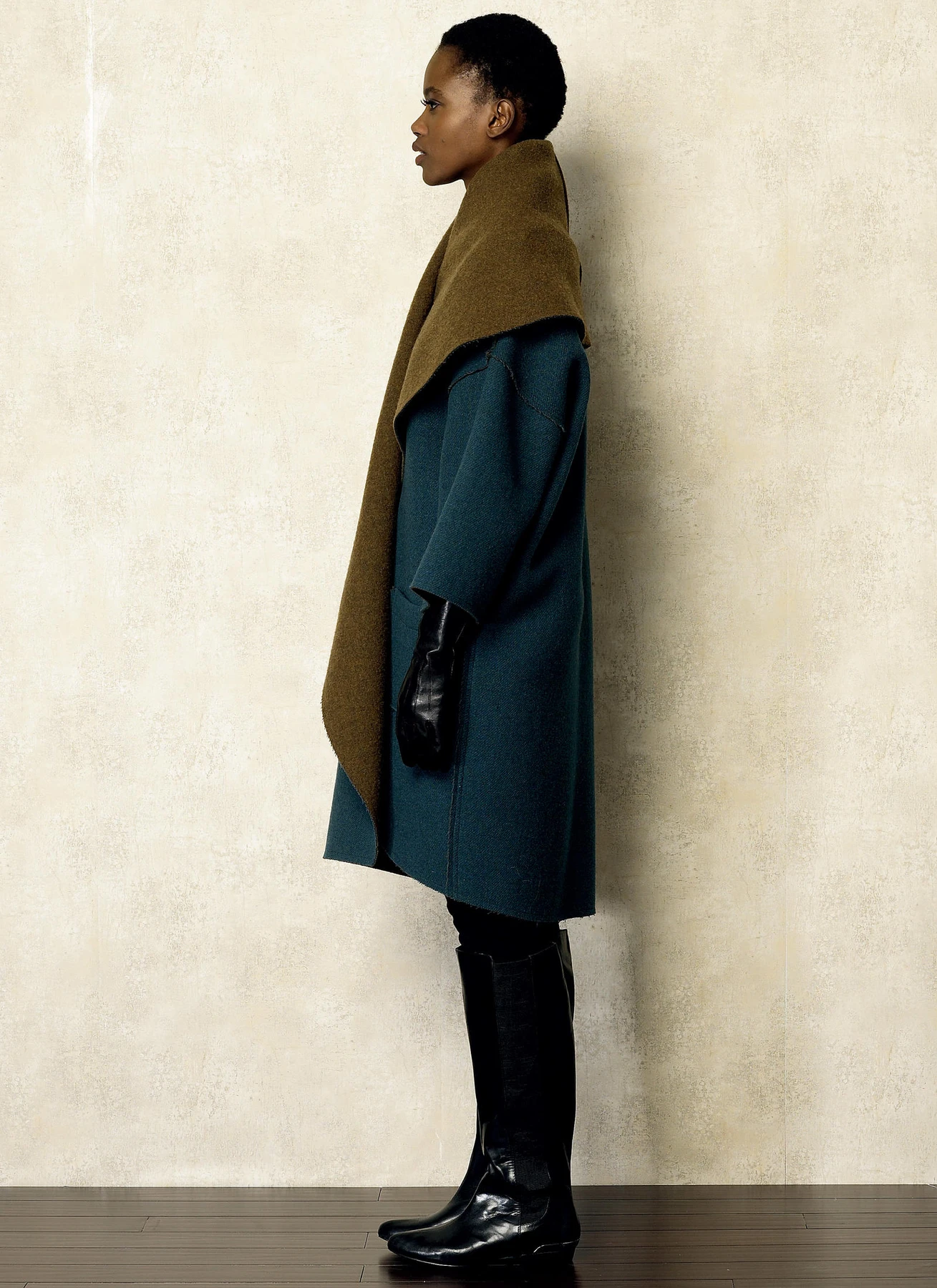 Vogue Patterns Misses' Oversized Shawl Collar Jackets 13 Vogue Patterns Misses' Oversized Shawl Collar Jackets