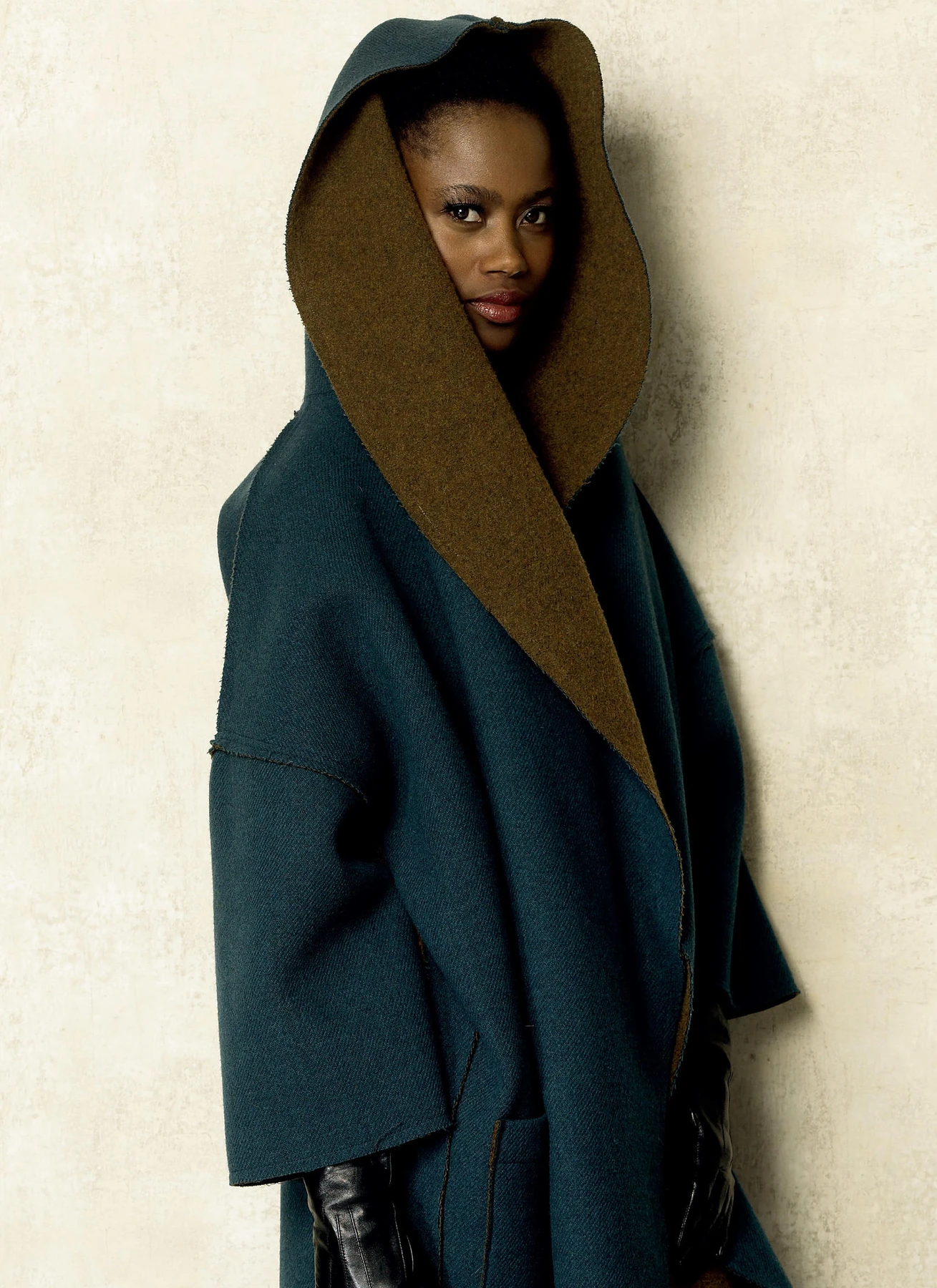 Vogue Patterns Misses' Oversized Shawl Collar Jackets 7 Vogue Patterns Misses' Oversized Shawl Collar Jackets