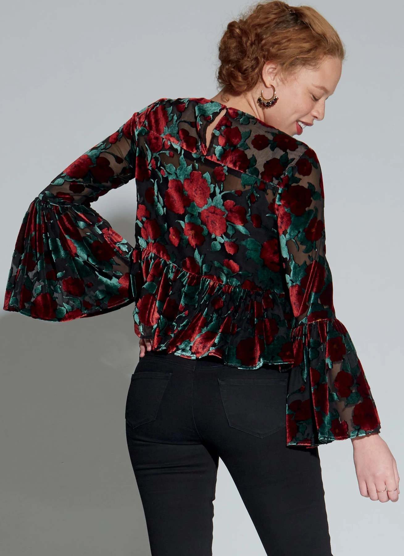 McCall's Sewing Pattern Misses' Tops (PDF) 387 McCall's Sewing Pattern Misses' Tops (PDF)
