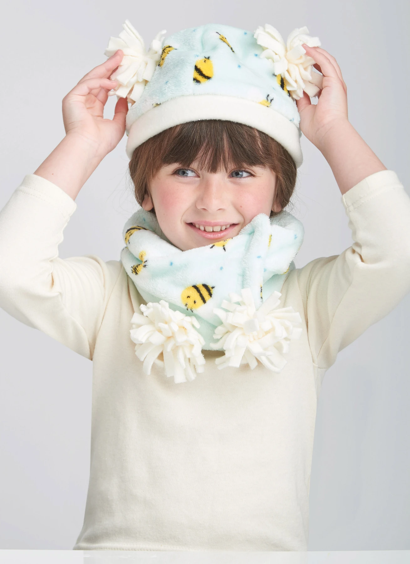 Simplicity Sewing Pattern Children's Hats and Mittens and Cowl Scarves 5 Simplicity Sewing Pattern Children's Hats and Mittens and Cowl Scarves