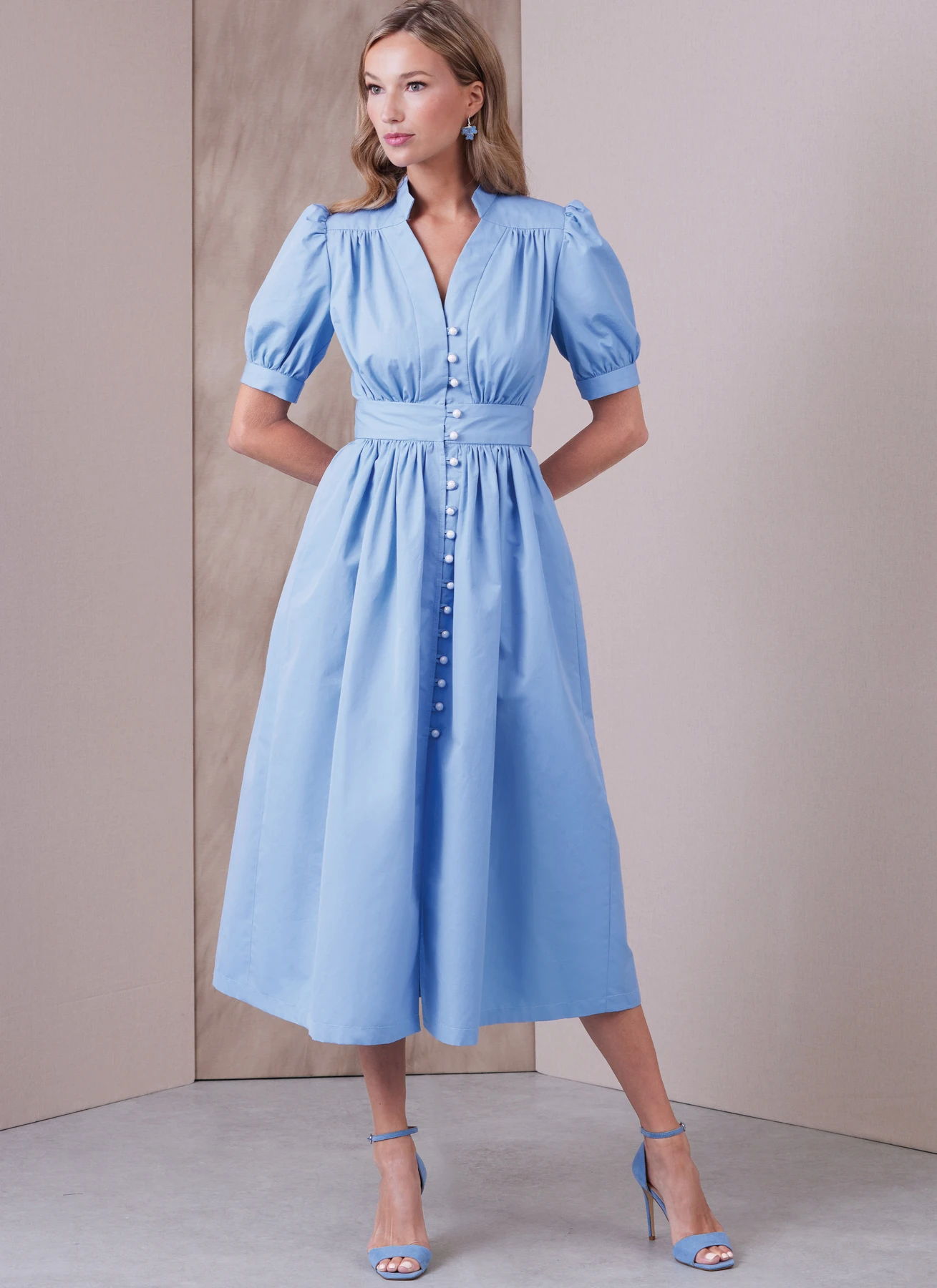 Vogue Patterns Misses' Dress in Two Lengths 3 Vogue Patterns Misses' Dress in Two Lengths