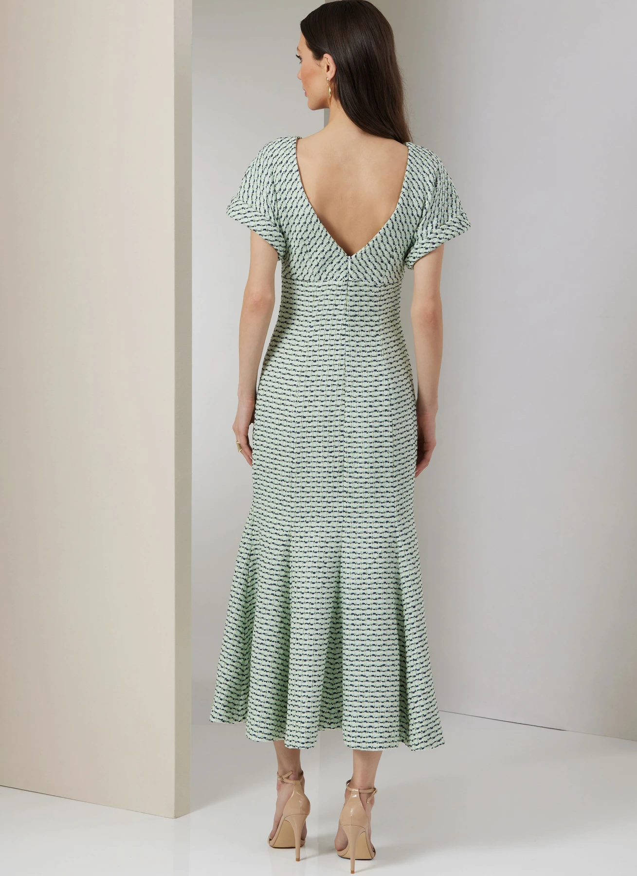 Vogue Patterns Misses' Dress in Two Lengths 4 Vogue Patterns Misses' Dress in Two Lengths