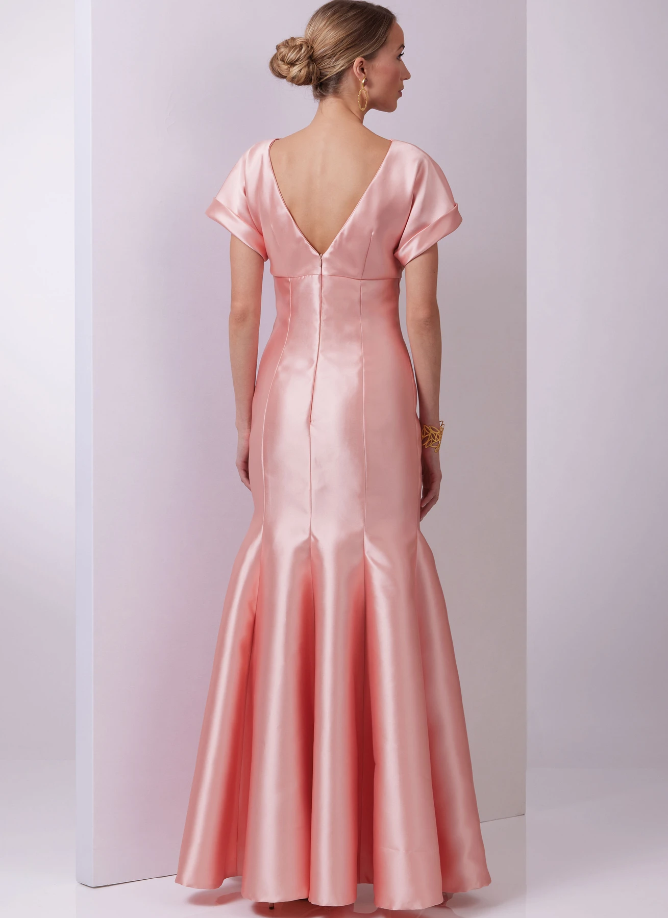 Vogue Patterns Misses' Dress in Two Lengths 5 Vogue Patterns Misses' Dress in Two Lengths
