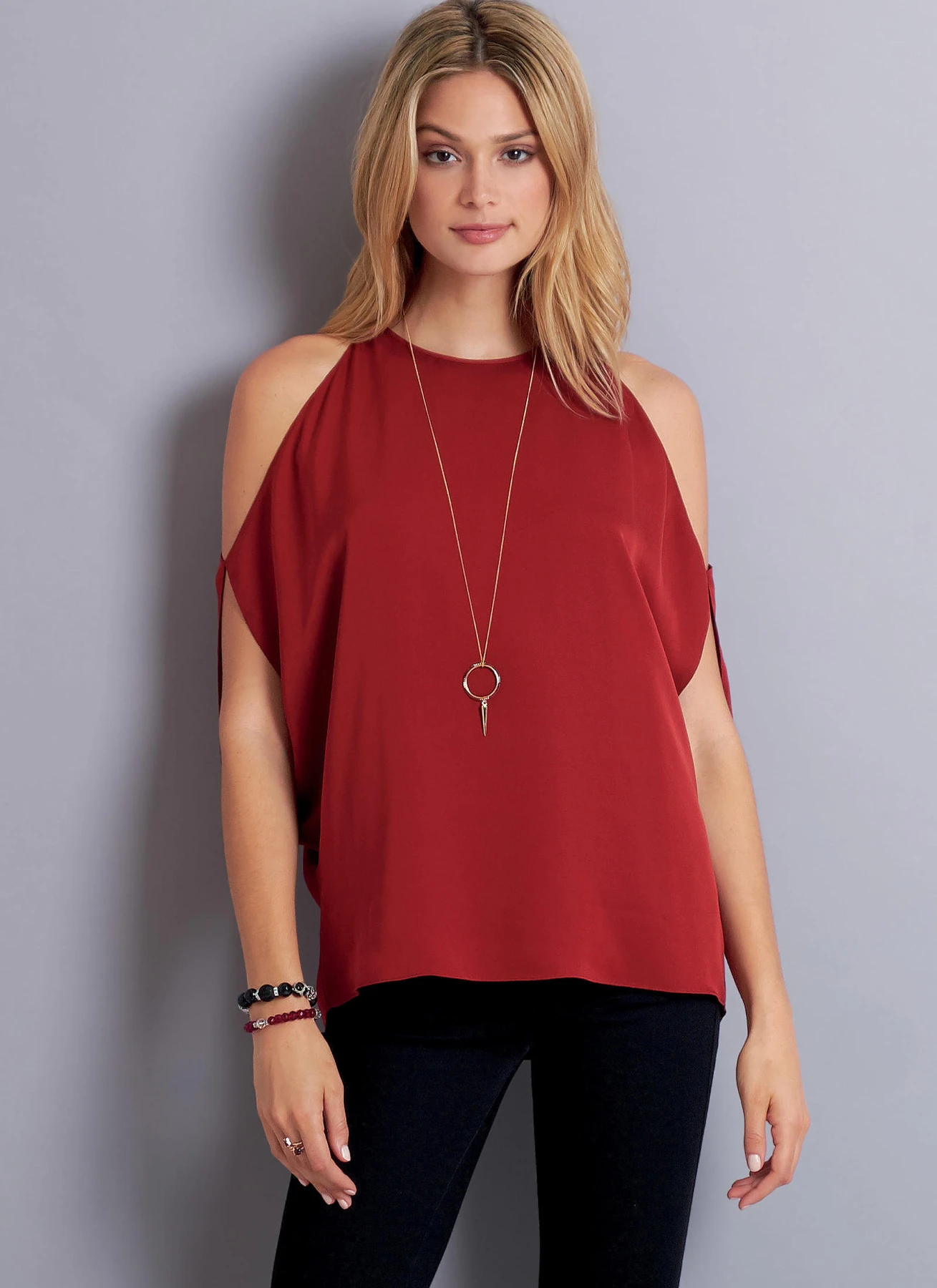 McCall's Sewing Pattern Misses' Tops (PDF) 272 McCall's Sewing Pattern Misses' Tops (PDF)