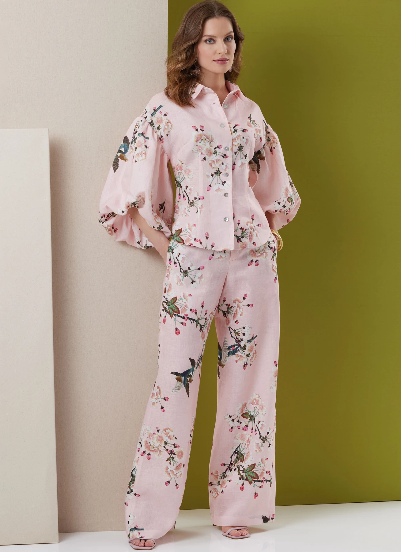 Butterick Sewing Pattern Misses' and Miss Petite Top, Shorts and Pants (PDF) 4 Butterick Sewing Pattern Misses' and Miss Petite Top, Shorts and Pants (PDF)