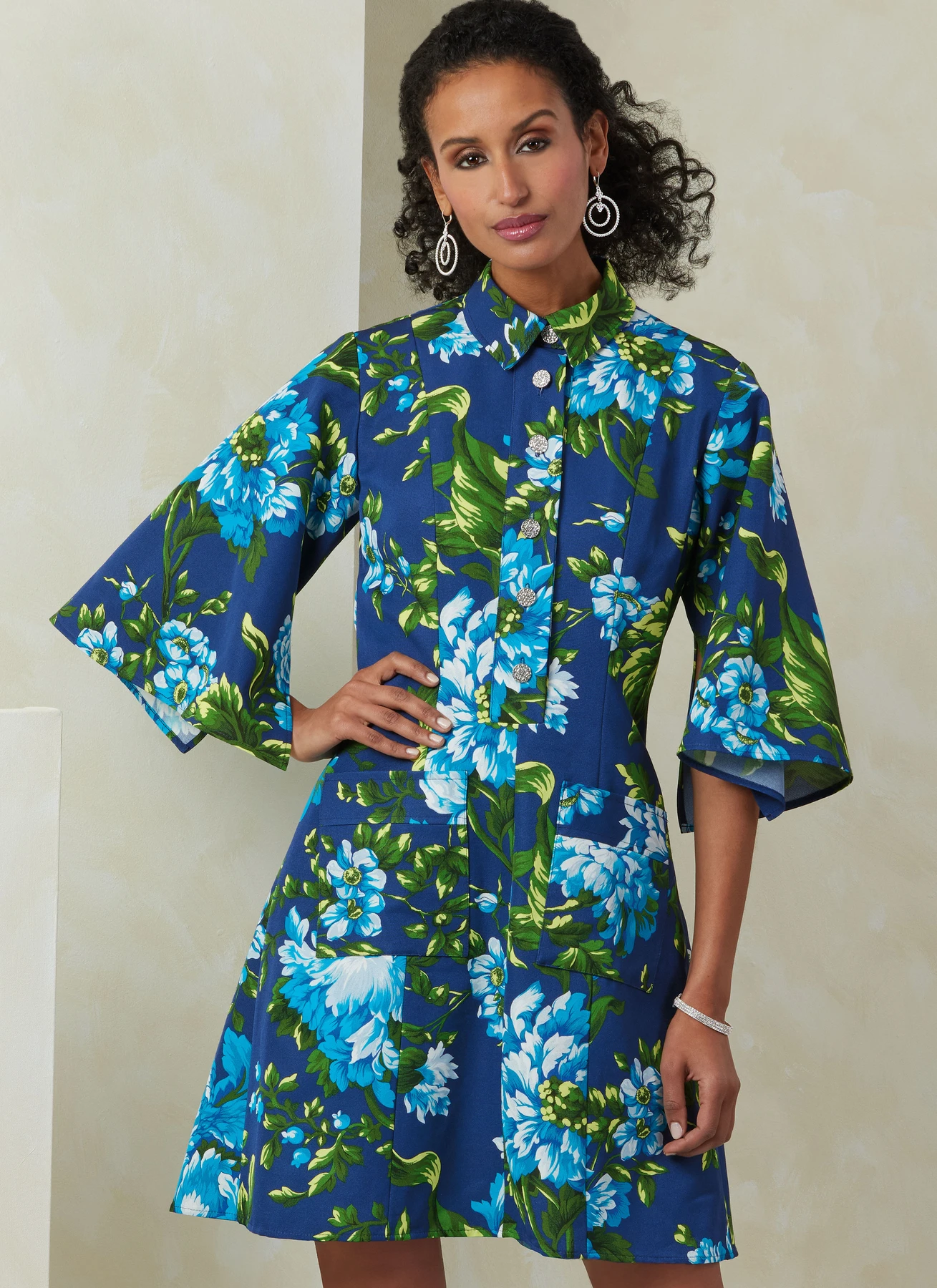 Vogue Patterns Misses' Dress in Two Lengths 2 Vogue Patterns Misses' Dress in Two Lengths