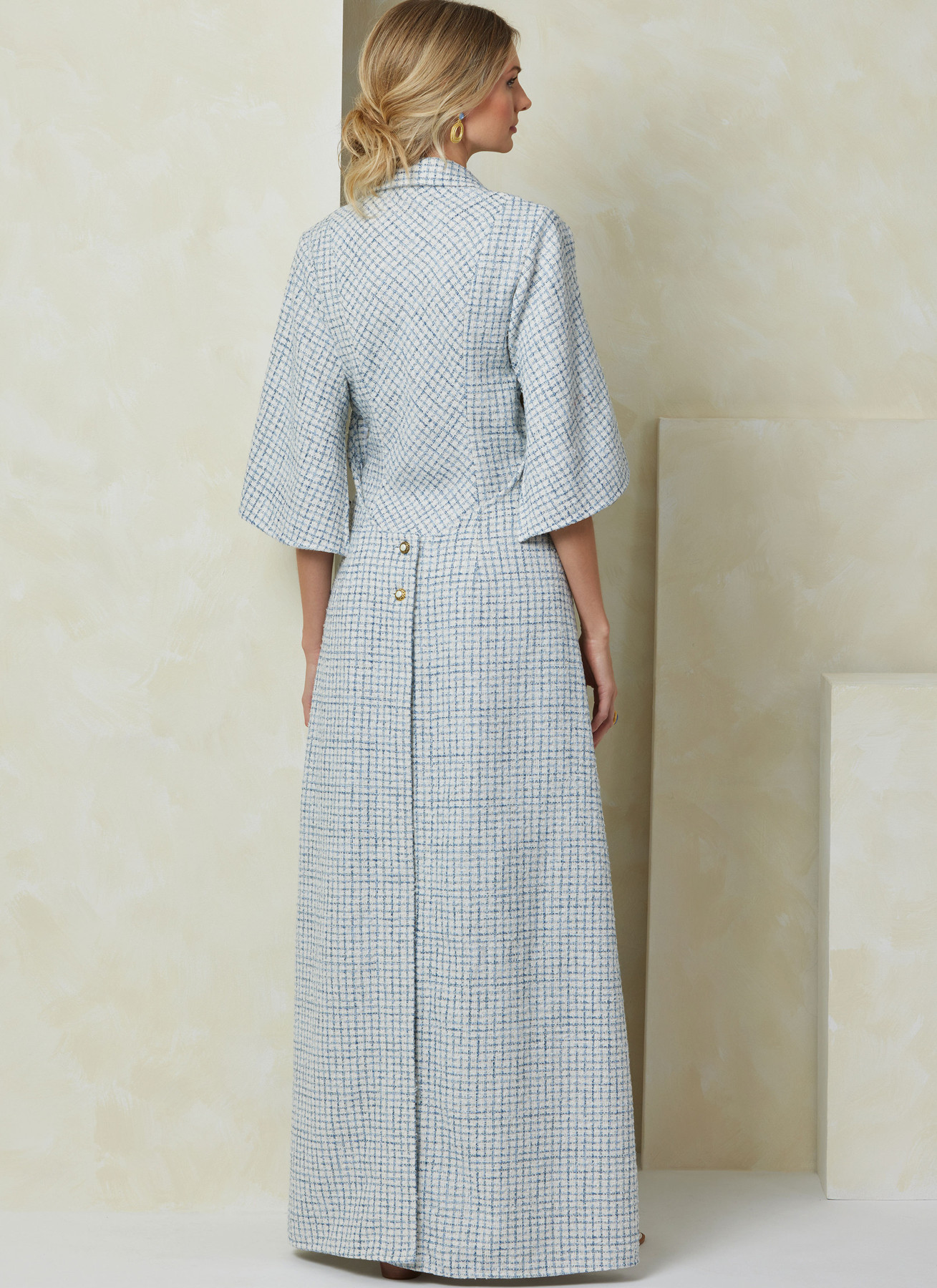 Vogue Patterns Misses' Dress in Two Lengths 6 Vogue Patterns Misses' Dress in Two Lengths