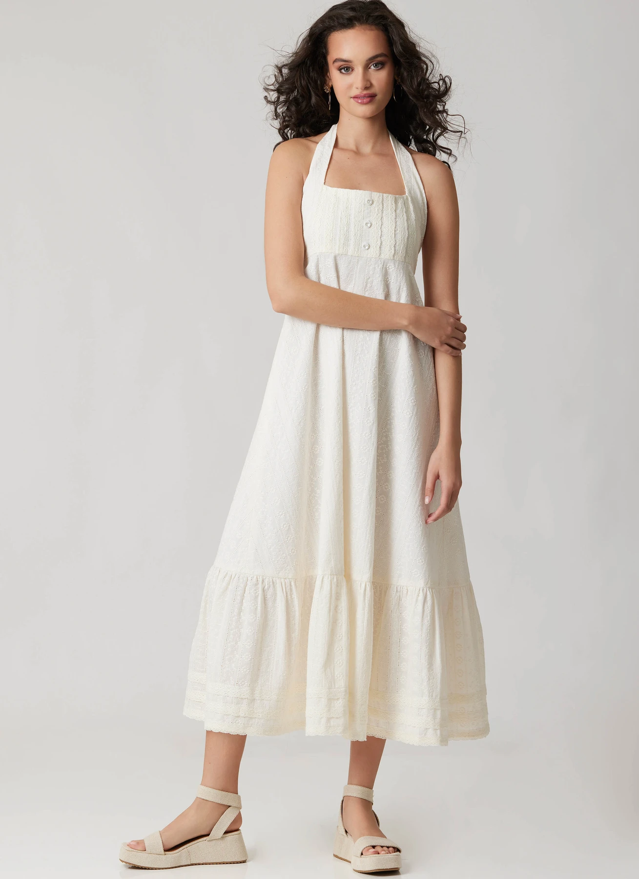 McCall's Sewing Pattern Misses' Halter Dress in Two Lengths by Laura Ashley 2 McCall's Sewing Pattern Misses' Halter Dress in Two Lengths by Laura Ashley