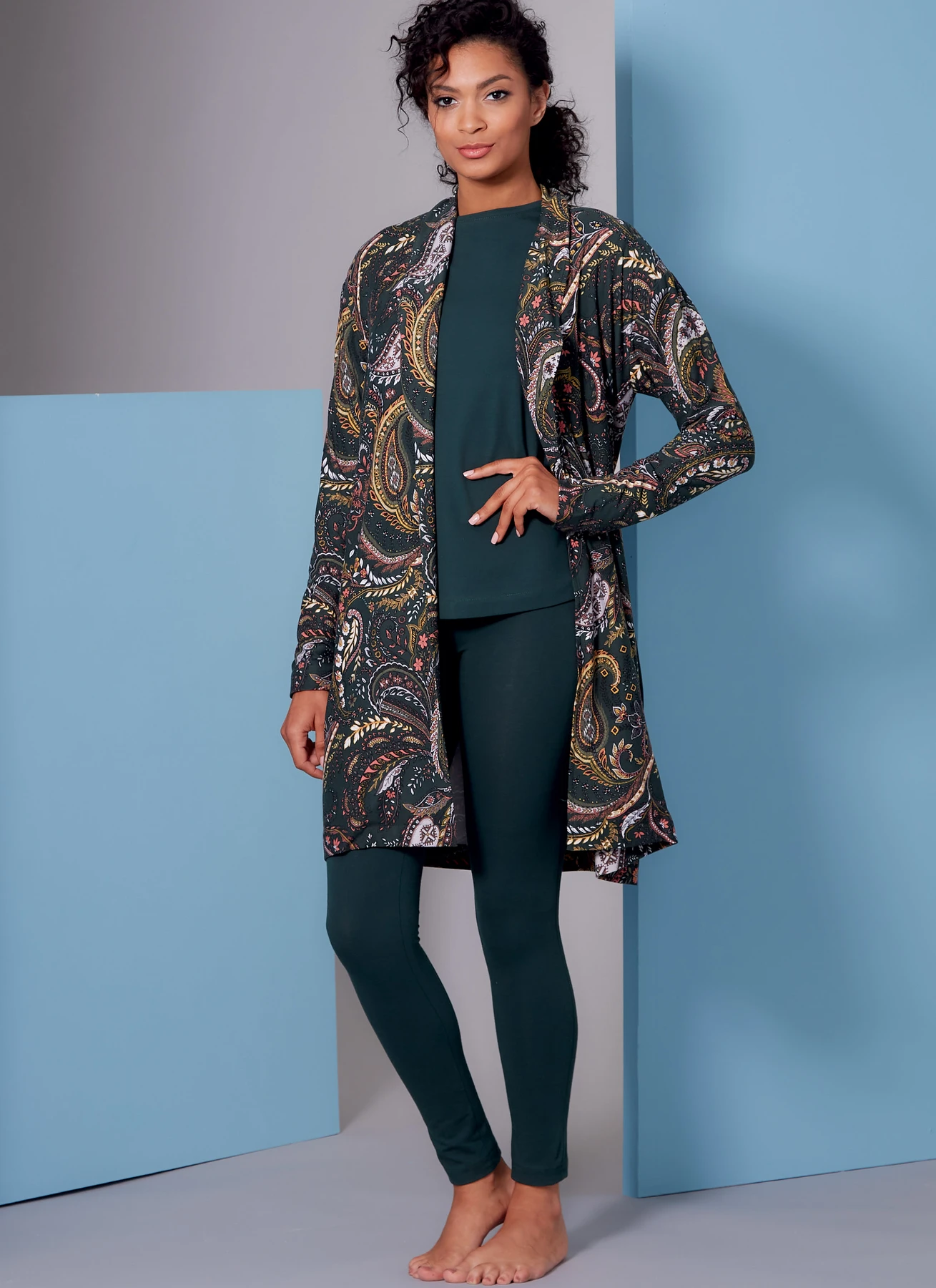 Vogue Patterns Misses' and Misses' Petite Wrap Robe, Belt, Top, Dress and Pants 2 Vogue Patterns Misses' and Misses' Petite Wrap Robe, Belt, Top, Dress and Pants