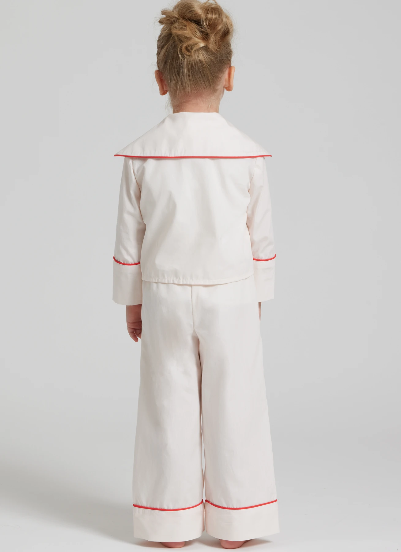 Simplicity Sewing Pattern Children's and Misses' Lounge Top, Shorts and Pants (PDF) 8 Simplicity Sewing Pattern Children's and Misses' Lounge Top, Shorts and Pants (PDF)