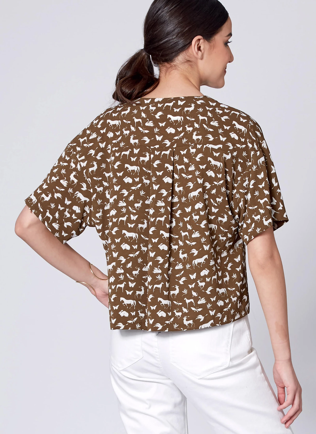 McCall's Sewing Pattern Misses' Tops (PDF) 216 McCall's Sewing Pattern Misses' Tops (PDF)
